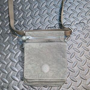 Kipling Dark Green Crossbody Bag Never Used